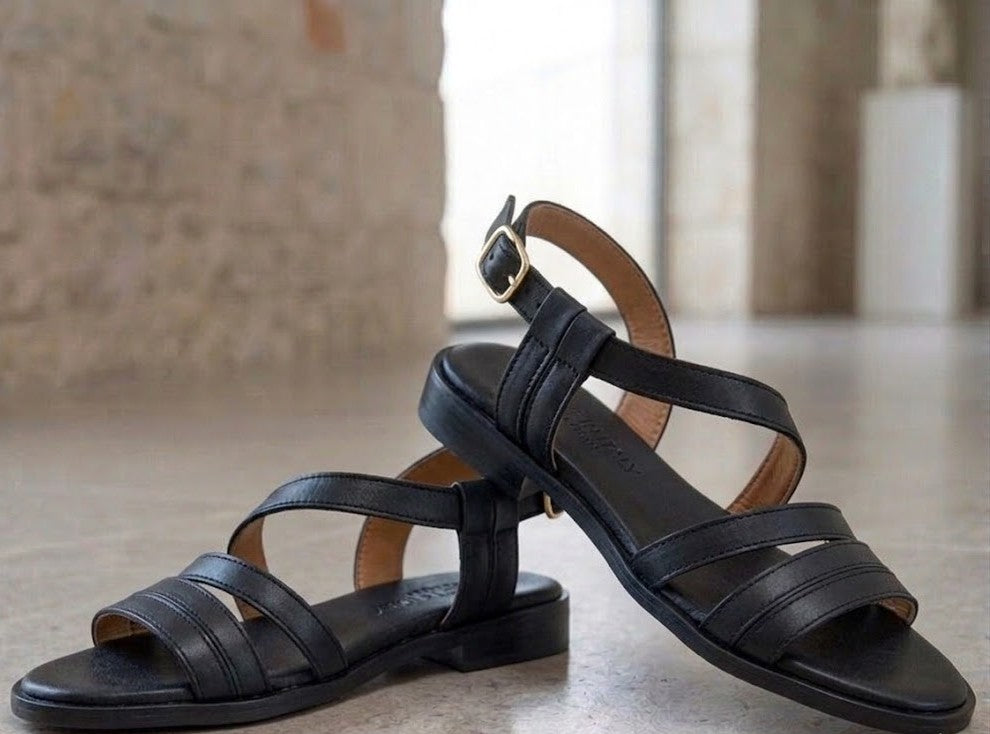 Sandalo Bicolore con Dettagli Metallizzati / total black