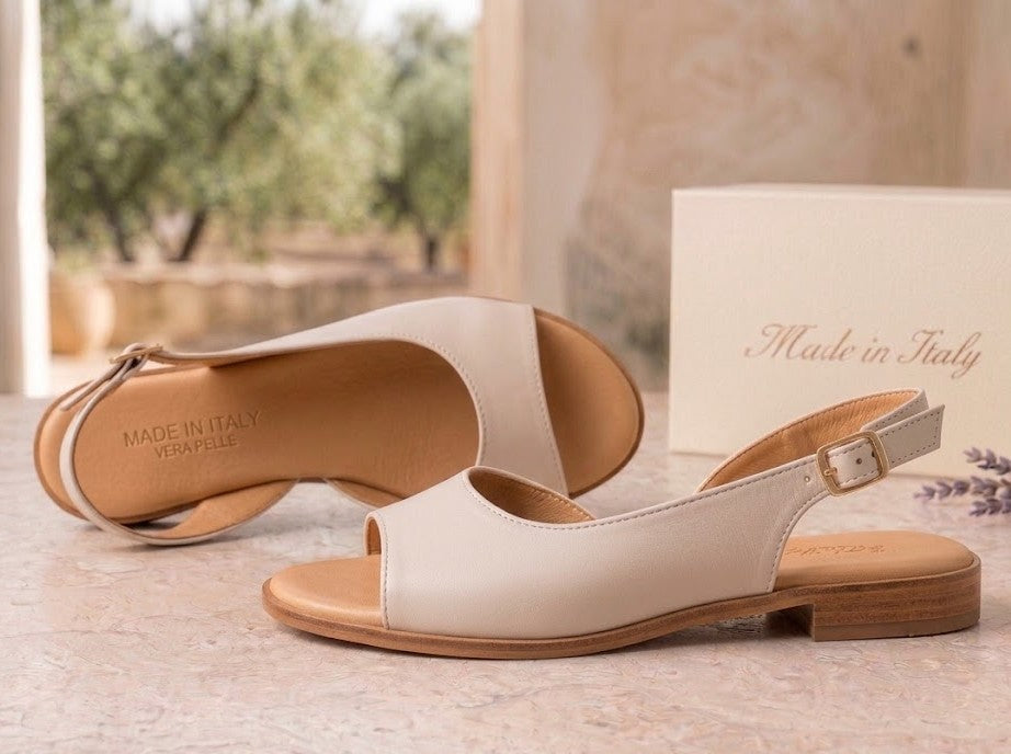 Sandalo basso peep-toe