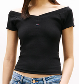 T-shirt slim fit a coste con spalle scoperte