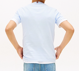 T-shirt Essential con bandierina ricamata