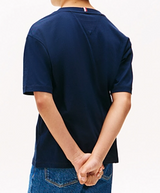 T-shirt Essential con bandierina ricamata