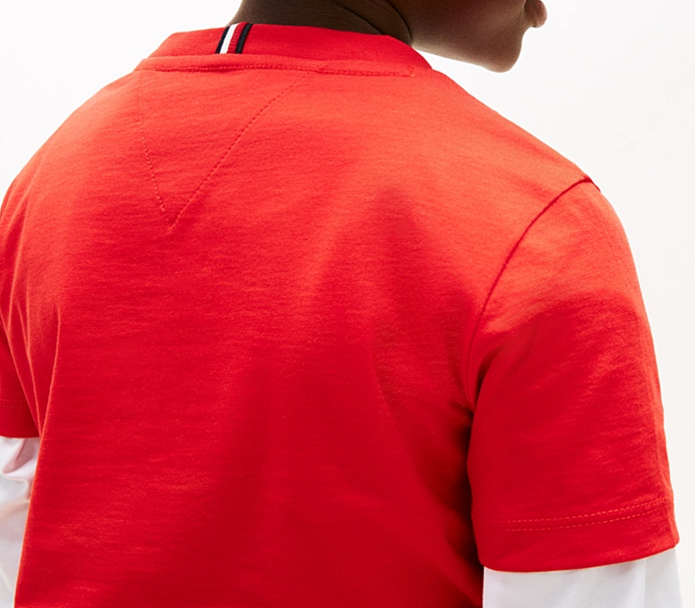 T-shirt in jersey con bandiera ondulata