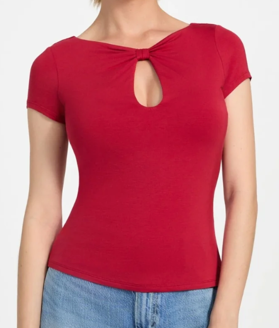 T-shirt con scollo