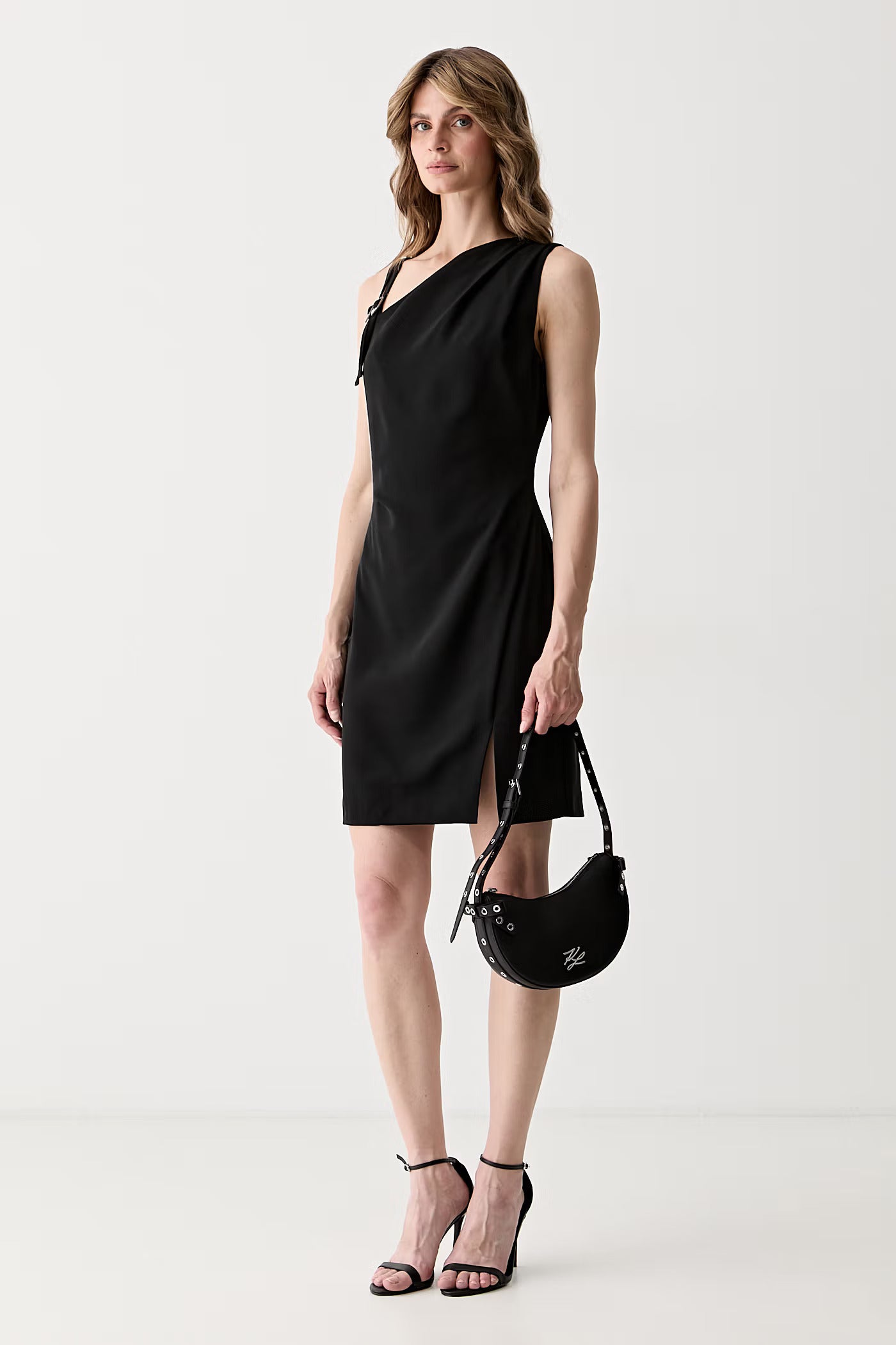 COL::black