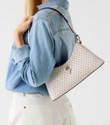 Borsa a spalla Patsie con borchie Guess
